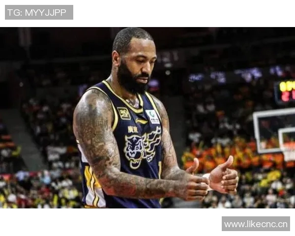 吉伦沃特加盟富邦勇士若违规可解约引发关注