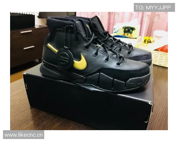 Nike发布Kobe8EXT马年特别版黑色鞋面搭配马毛材质彰显独特风格